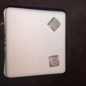 Gold and diamond earrings